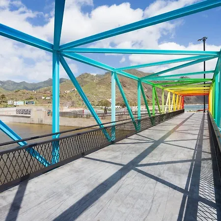 Seafront Lejlighed *